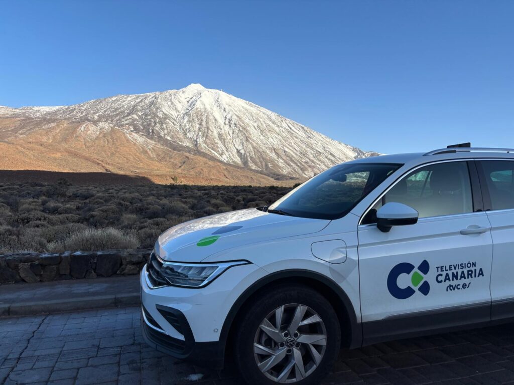 El Cabildo de Tenerife cierra de nuevo los accesos al Teide por hielo y granizo