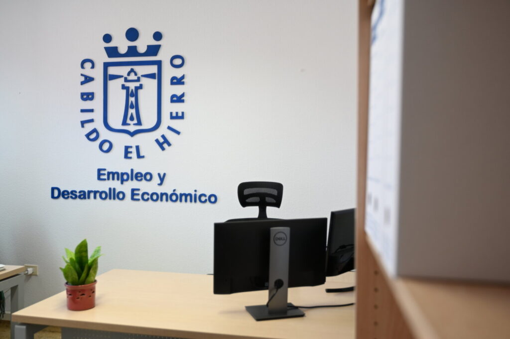 Empleo lanza “Futuro en Construcción El Hierro 2024”. El área de Empleo y Desarrollo Económico del Cabildo de El Hierro/ Cabildo de El Hierro.