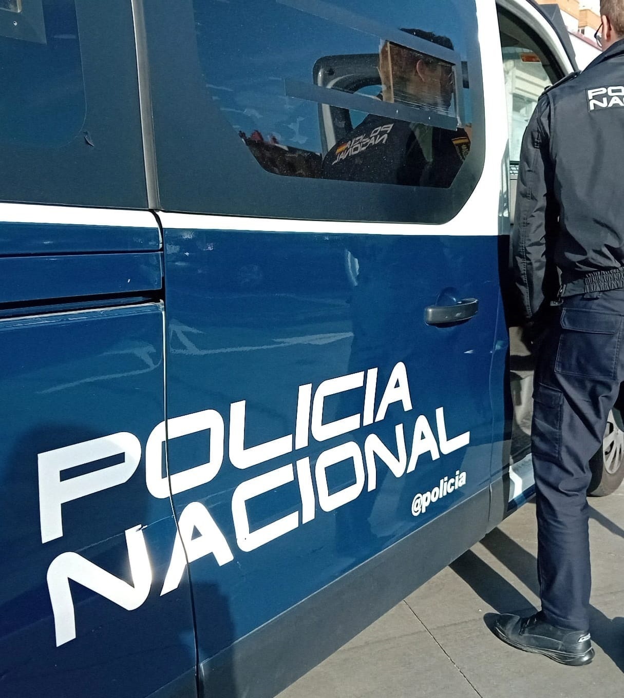 La Policía Nacional detiene a un hombre como presunto autor de dos delitos de amenazas y uno de daños en Santa Cruz de la Palma