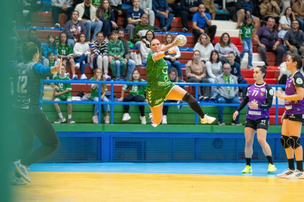 26-22| El Rocasa Gran Canaria firma su pase a cuartos de final de la Copa SM La Reina. El Rocasa Gran Canaria contra el Caja Rural Aula Valladolid/ Rocasa Gran Canaria