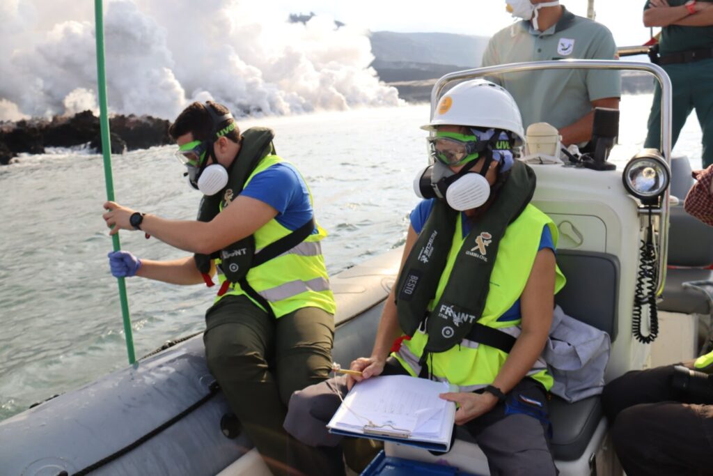 Un estudio revela cómo la erupción del Tajogaite fertilizó de hierro el mar