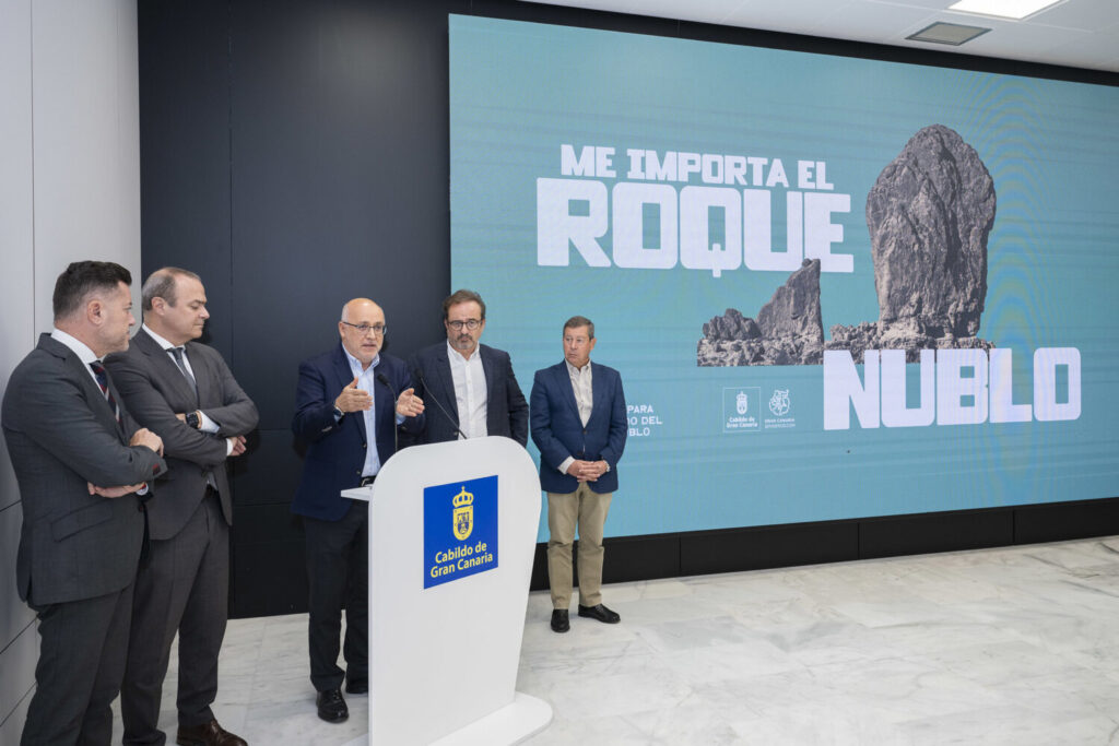 Presentación de las nuevas limitaciones para el acceso al Roque Nublo. Imagen Cabildo de Gran Canaria