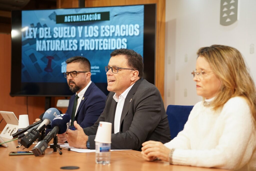 Se presenta el primer borrador la Ley del Suelo de Canarias. Presentación de la Actualización de la Ley del Suelo de Canarias/ Gobierno de Canarias.