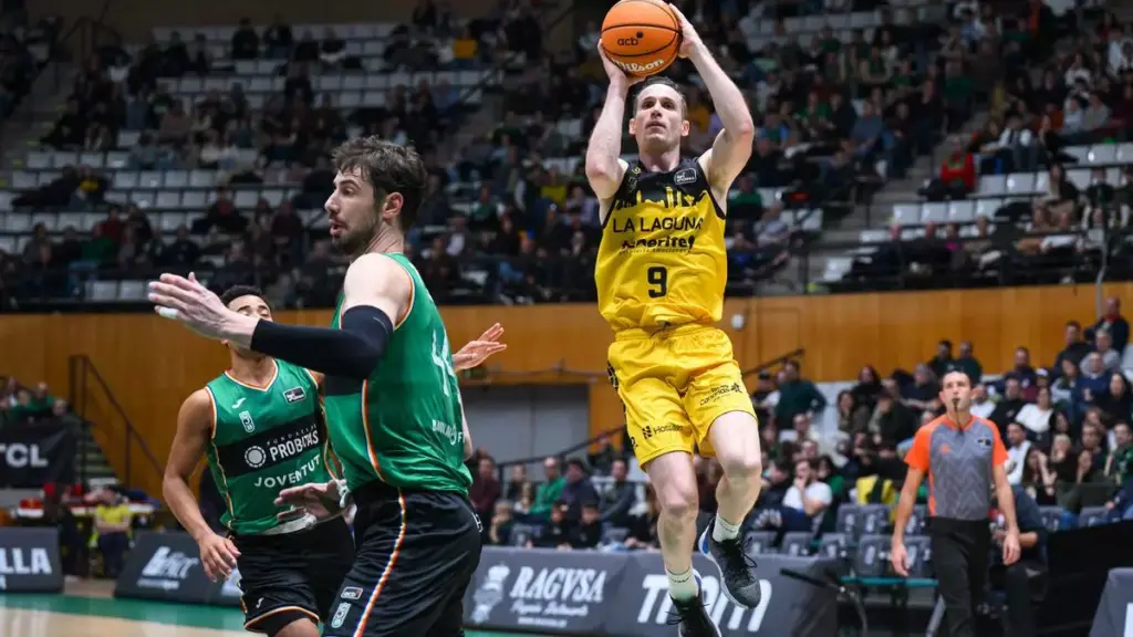 La Laguna Tenerife - DKV Joventut disputan partido este sábado 1 de marzo / CB Canarias