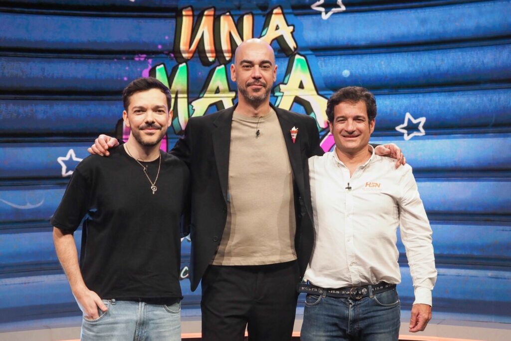 Sergio Rivero, el presentador Aarón Gómez, y Ricardo Terrades en 'Una mala noche