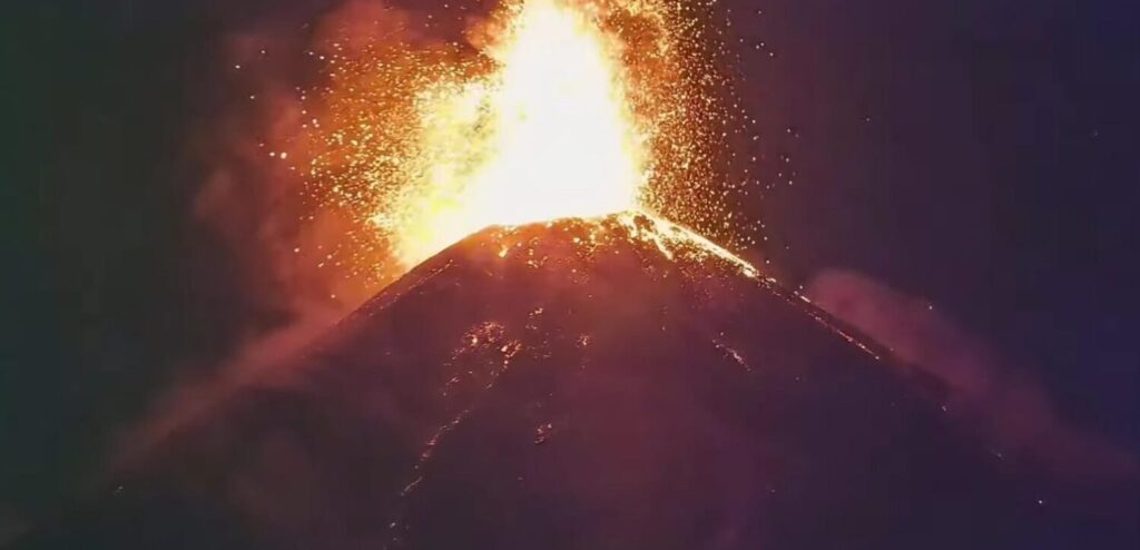 Volcán de Fuego. Imagen Sismología Nacional de Guatemala