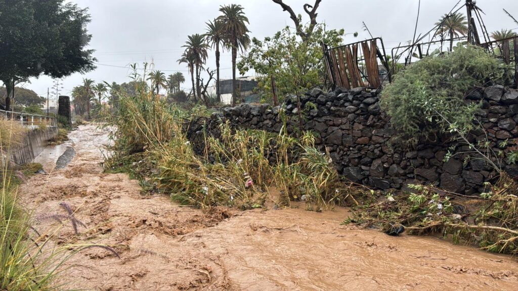 Nivel naranja y declarada la alerta en Gran Canaria por fuertes lluvias