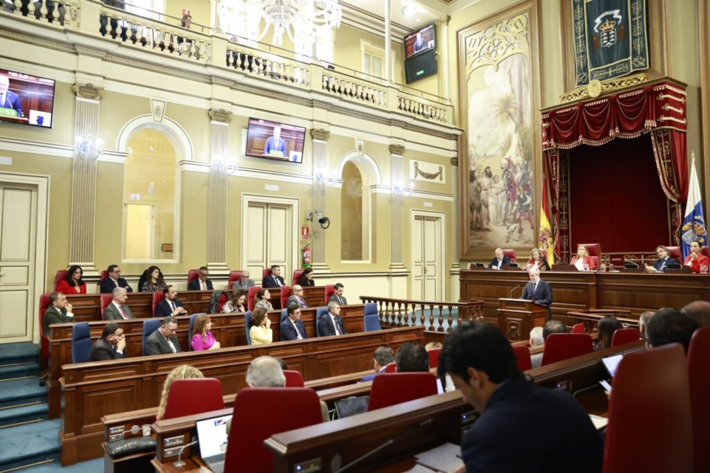 Clavijo hace balance de su legislatura en el Debate sobre el Estado de la Nacionalidad Canaria