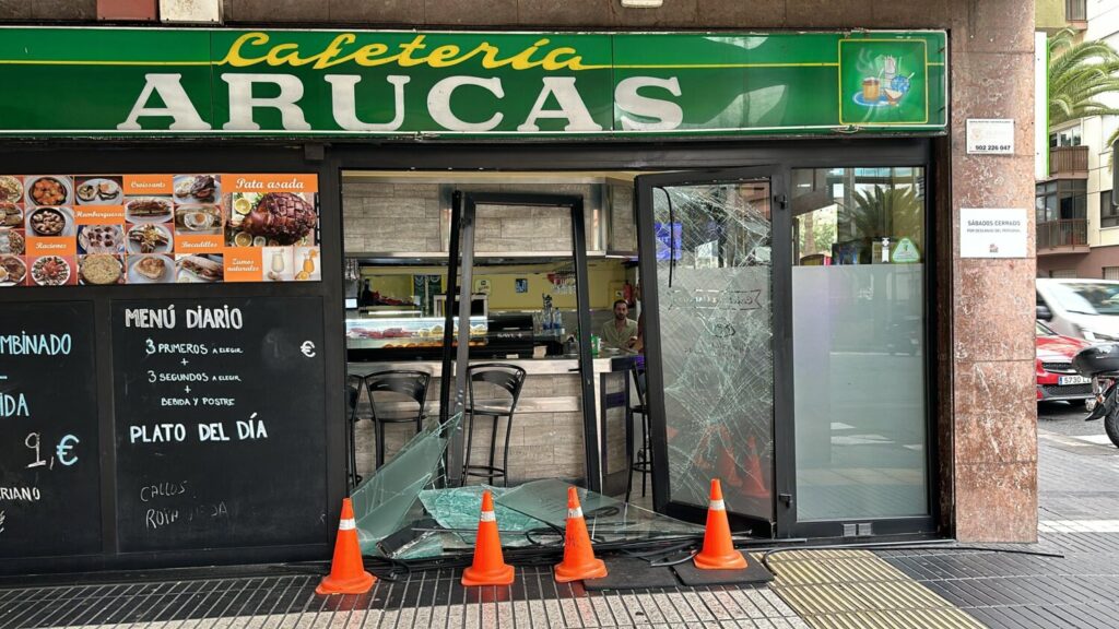 Alunizaje en un bar cafetería de Las Palamas de Gran Canaria. Imagen RTVC