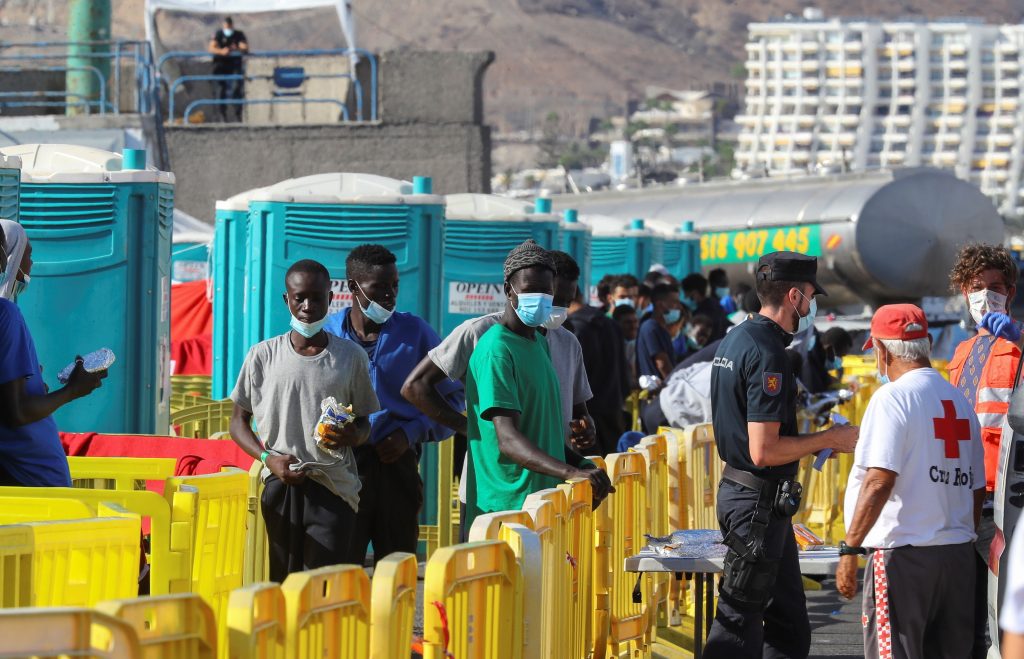 Archivada denuncia campamento de migrantes de Arguineguín