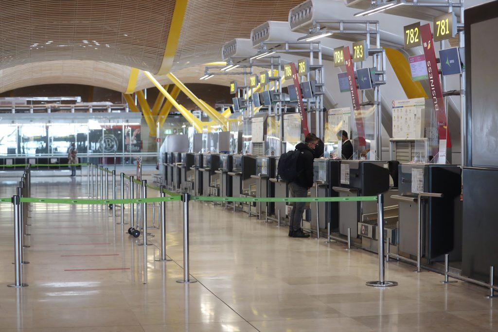 Cuatro casos de la variante ómicron detectados en España