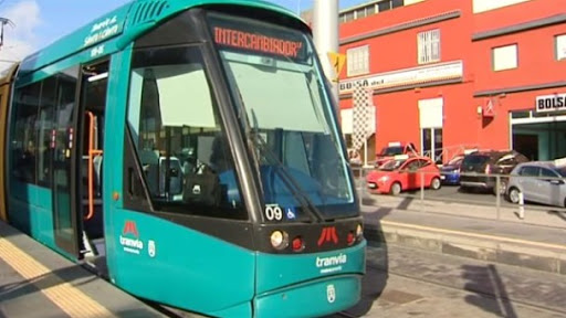 Avanza la negociación entre Metropolitano y los trabajadores del tranvía de Tenerife