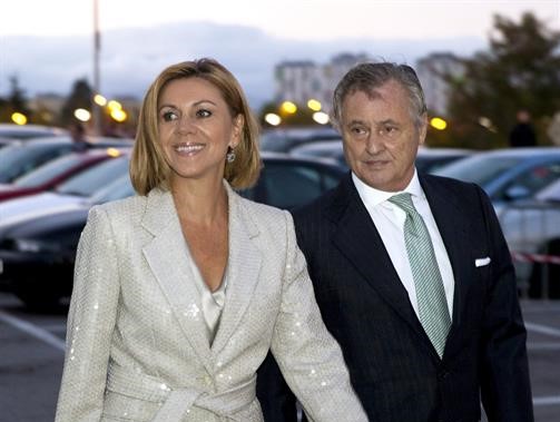 En primer término, María Dolores de Cospedal. Foto EFE.