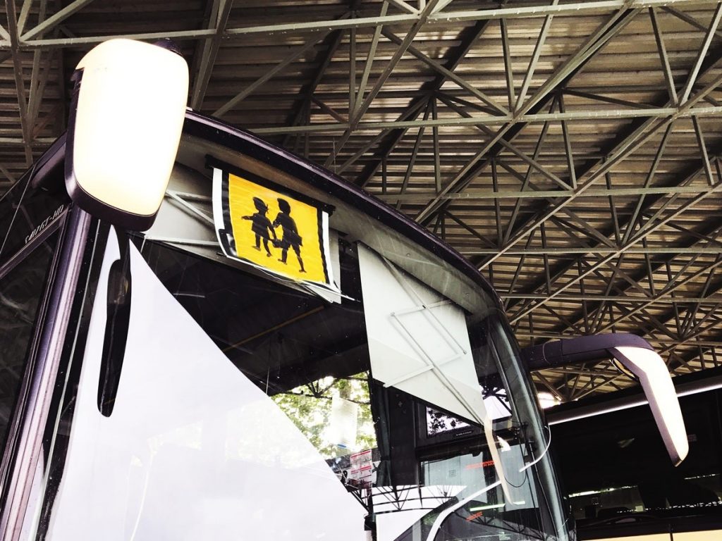 El transporte escolar funcionará con normalidad en Canarias este lunes