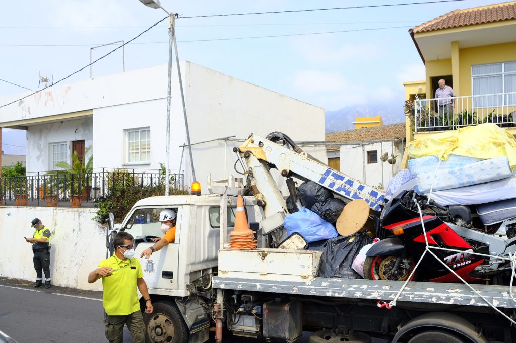 El sistema de acceso para retirar enseres se modifica a partir del lunes
