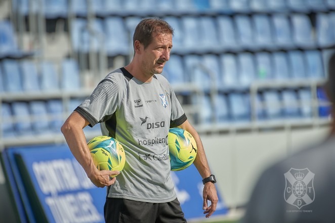 Ramis: Tenemos que dominar la parte más fría del derbi