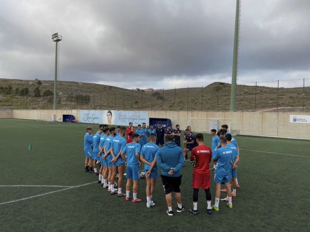 La UD Tamaraceite intentará reconducir su difícil situación en Mérida
