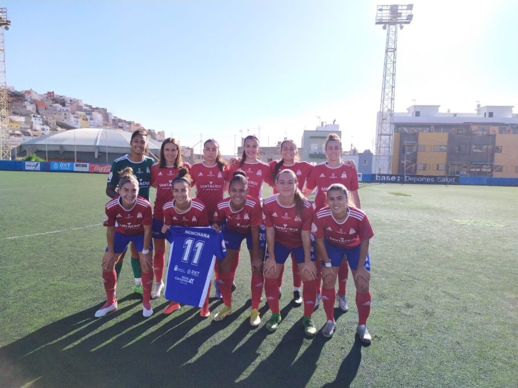 El Real Unión Tenerife no mantuvo su ventaja inicial ante el Córdoba (2-2)