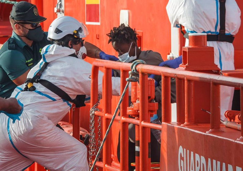 Continúa la llegada de migrantes a las costas canarias