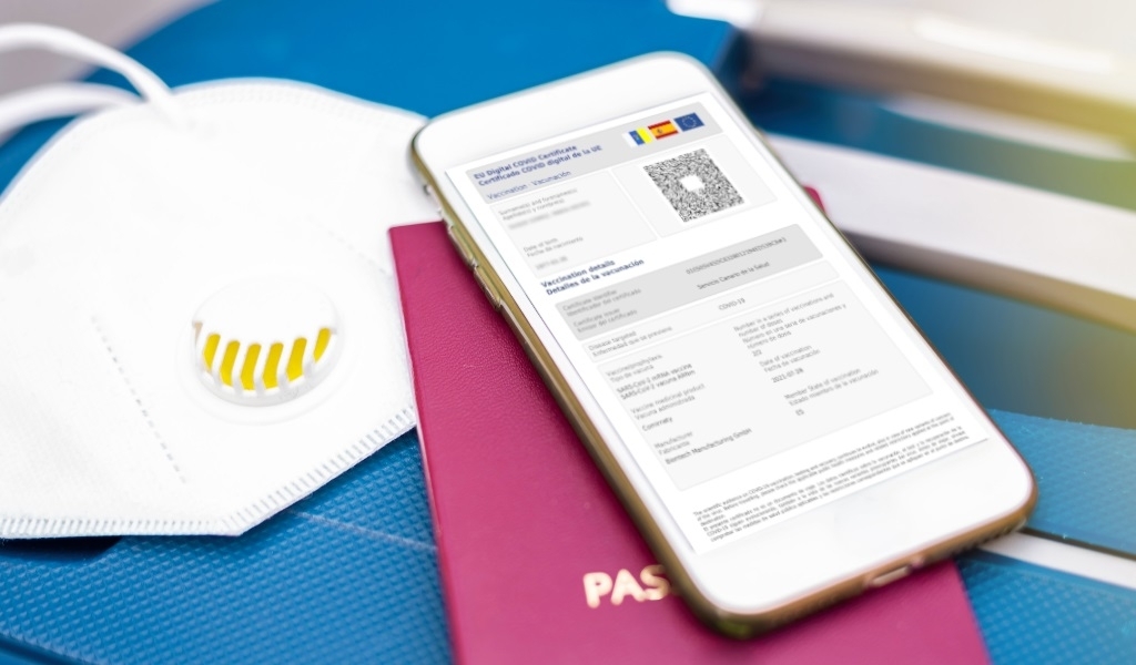 Continúa la investigación policial por la falsificación de pasaportes covid y pruebas PCR