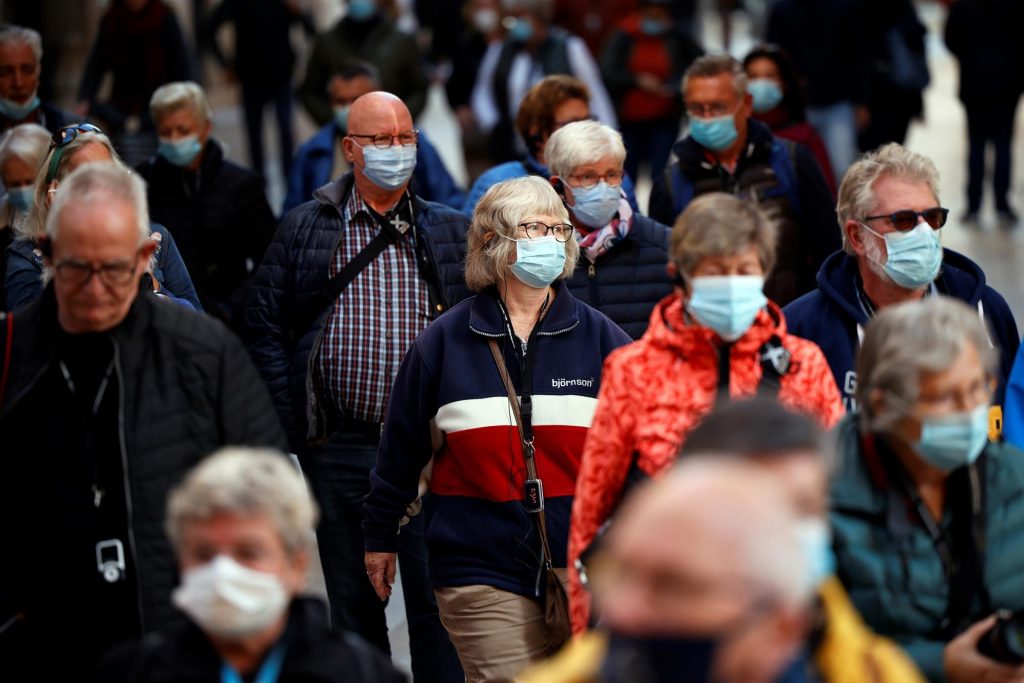 La pandemia deja ya más de 400 millones de casos en el mundo