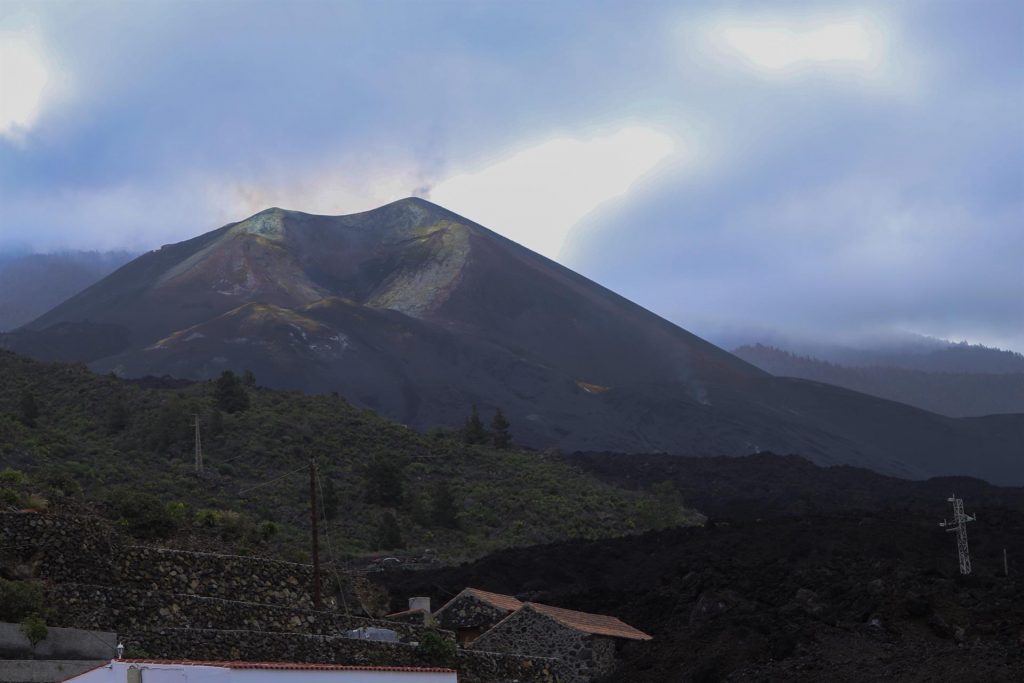 Enjambre sísmico en La Palma por el enfriamiento de la cámara magmática