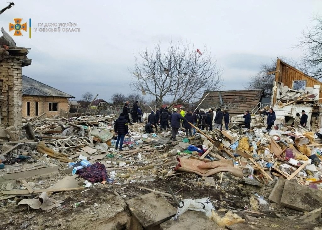 Edificios residenciales destruidos. Reuters