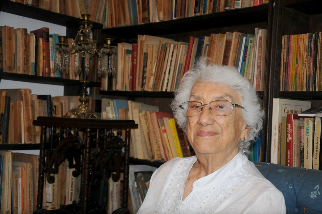 Dolores Castro, ganadora del Premio Nacional de Ciencias y Artes 2014, ha muerto este miércoles a los 98 años de edad