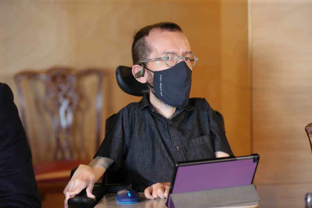 Echenique descarta más salidas en Podemos y achaca las críticas de Pita a un intento de justificar su "transfuguismo"