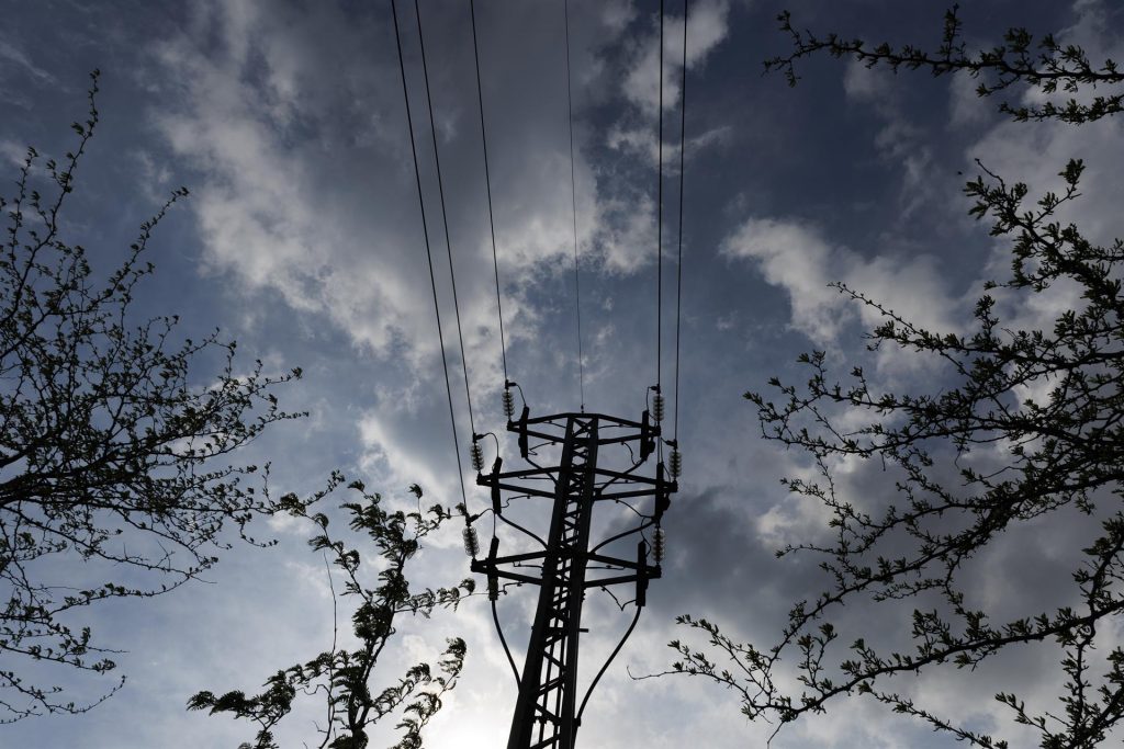 El precio de la luz vuelve al alza y sube hasta los 162 euros el megavatio