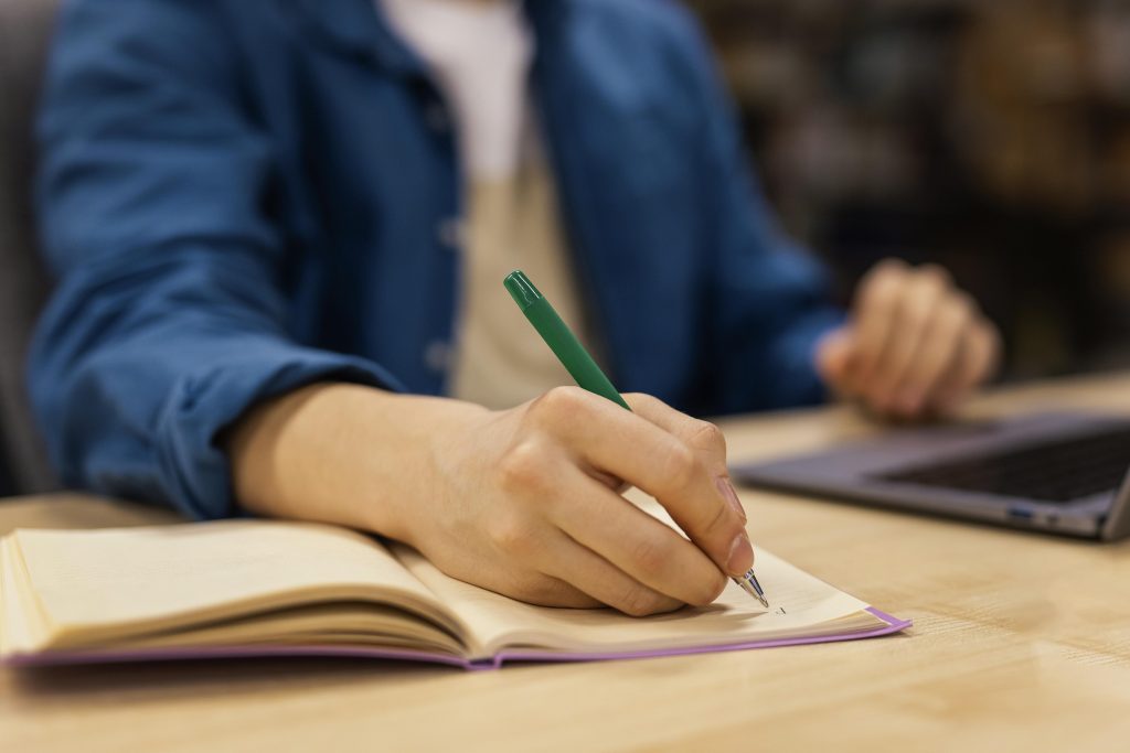 Abierta la convocatoria general de becas para el curso 2022-2023