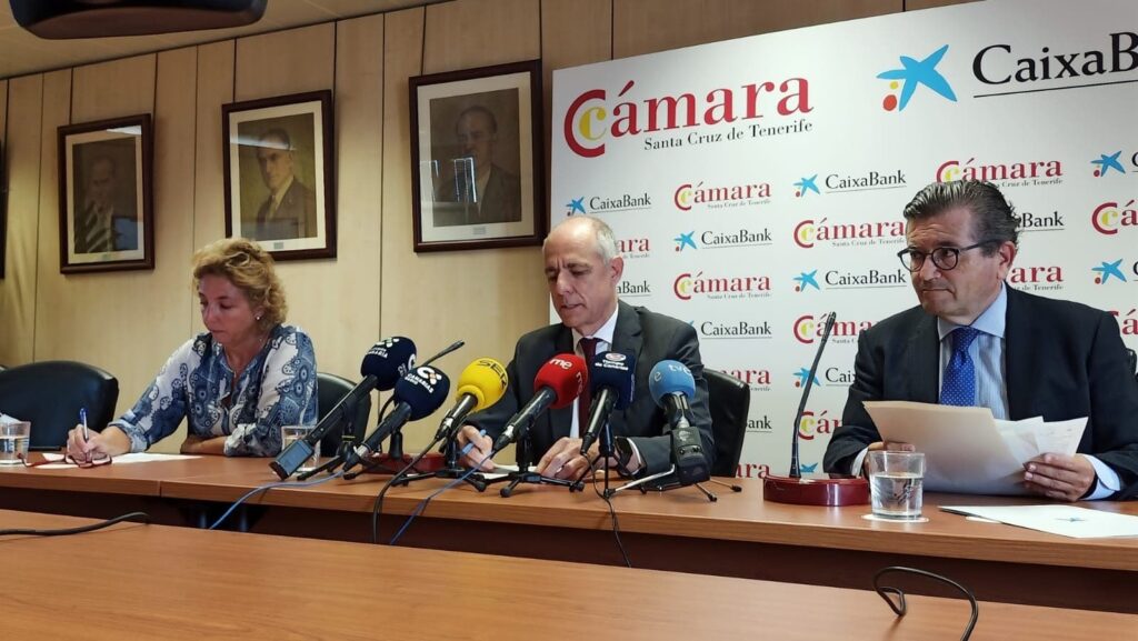 La Cámara de Comercio prevé un crecimiento lento en la economía canaria