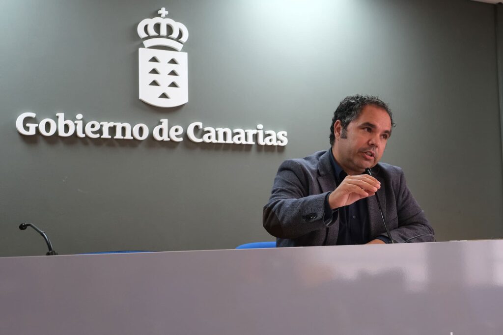 El Gobierno de Canarias califica de "positiva" la evolución del mercado laboral