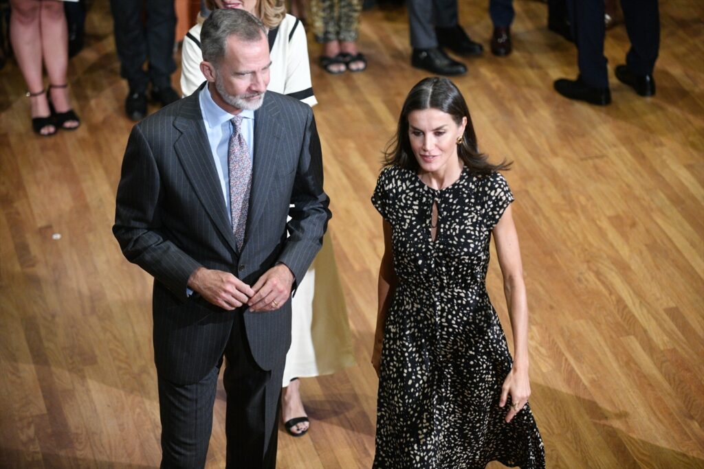 Los reyes se desplazan este domingo para asistir al funeral por Isabel II