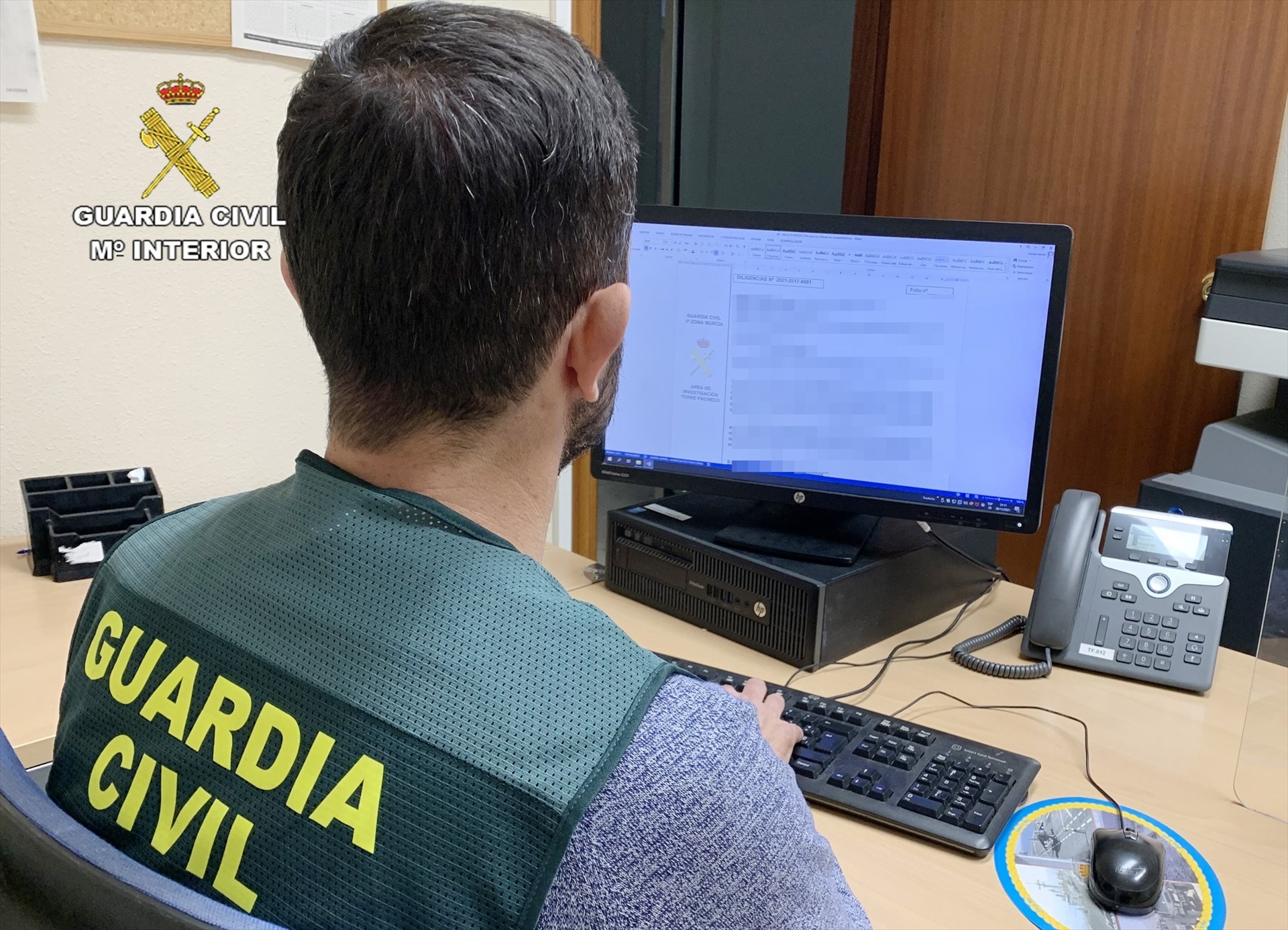 Detenidos dos hombres por robar dos baterías de antena de telefonía móvil