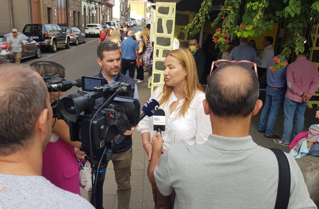 UxGC inaugura sede en Arucas y presenta a la candidata a la alcaldía