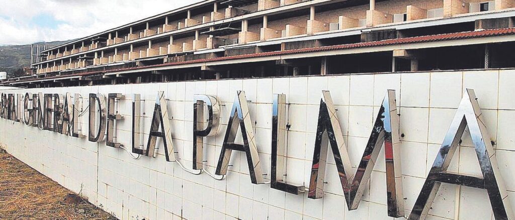 16 mayores permanecen en el Hospital Universitario de La Palma aún teniendo el alta