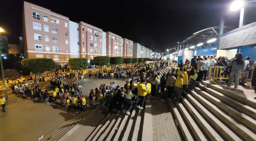 Entrada al Estadio de Gran Canaria