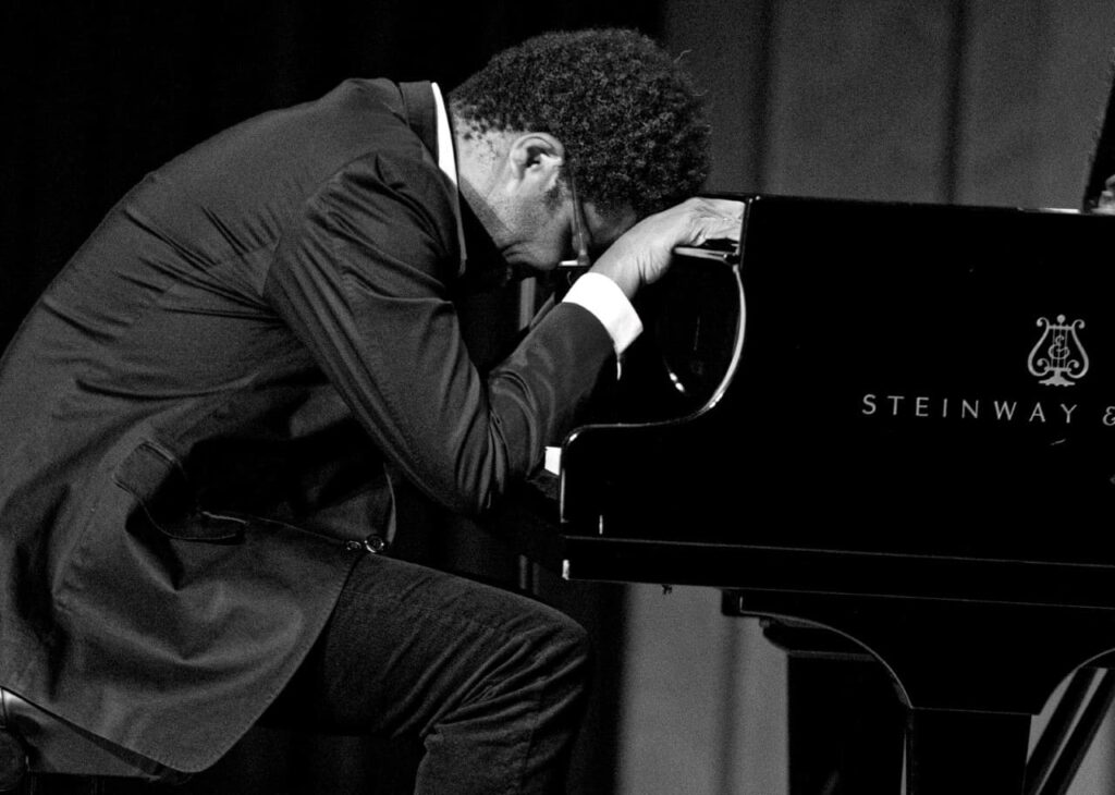 Llega al Cuyás el ganador del Latin Grammy, Iván Melón Lewis