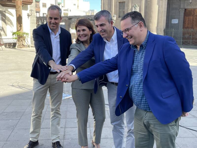 Delgado (PP) apuesta por sacar a Las Palmas de Gran Canaria de la "oscuridad"