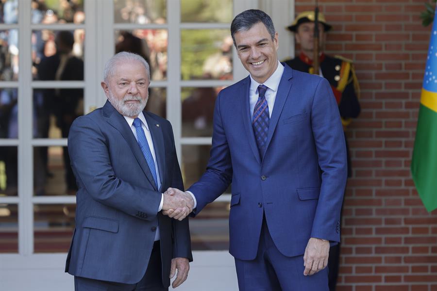 Sánchez recibe a Lula para abordar la relación bilateral