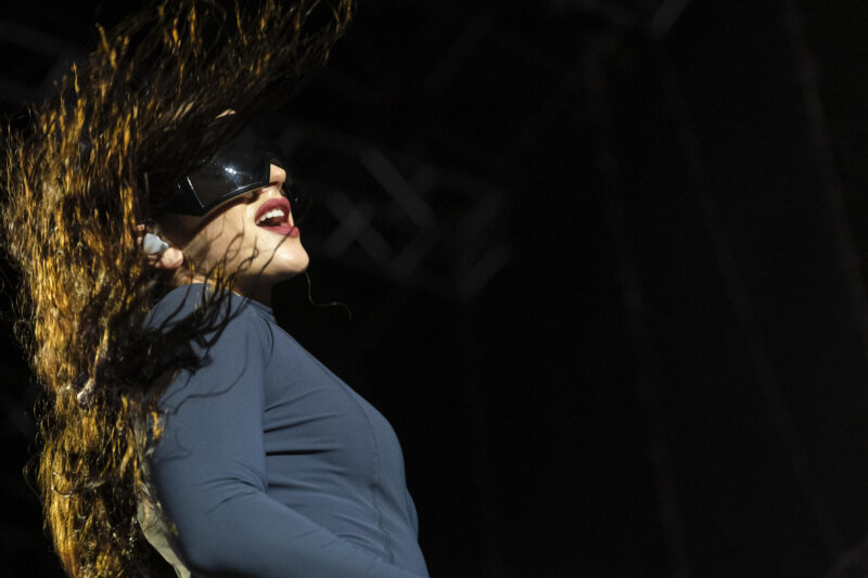 Rosalía puso a rugir a sus 'motomamis' en la primera jornada del GranCa Live Fest