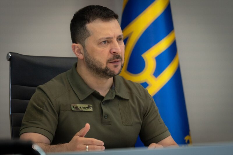 Zelenski firma con Denkov un documento de apoyo de adhesión a la OTAN