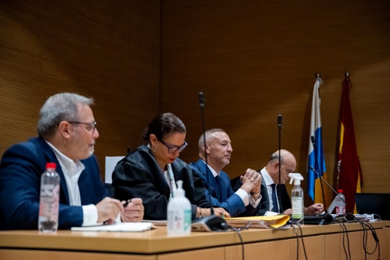 Miguel Ángel Ramírez se sienta en el banquillo por un presunto fraude de 36,6 millones