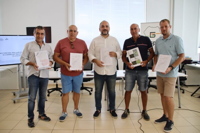 Canarias aprueba el borrador del decreto sobre la reconstrucción de La Palma