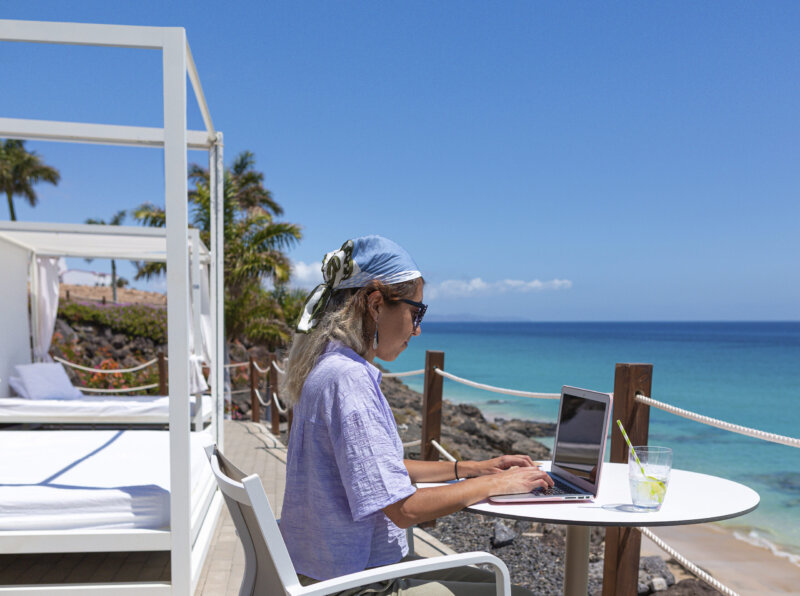 En Canarias se estima en 80.000 el número de nómadas digitales, esos trabajadores que se valen de las nuevas tecnologías para ganarse la vida