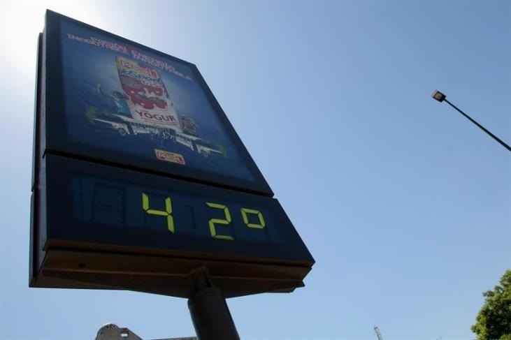 El Instituto Carlos III atribuye al calor seis muertes en Canarias en julio. Foto de archivo