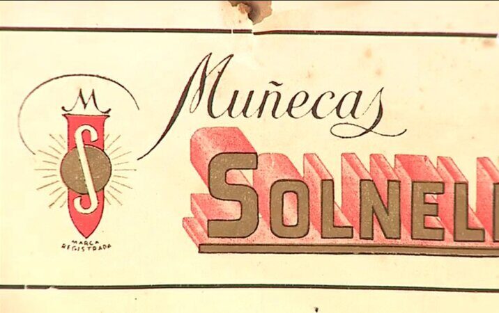 Solneli, la más perfecta de las muñecas andantes