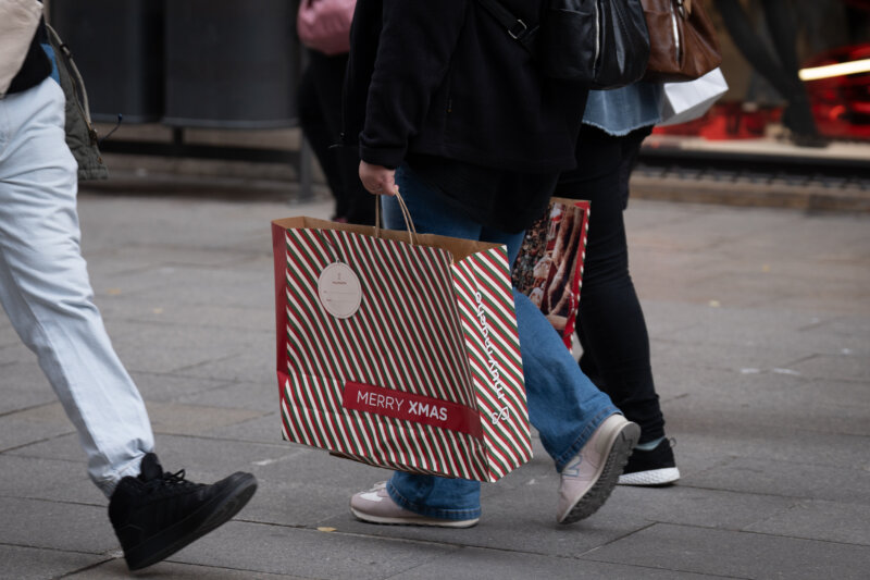 El aumento generalizado de los precios y de los tipos de interés está suponiendo un cambio en la mentalidad de los consumidores