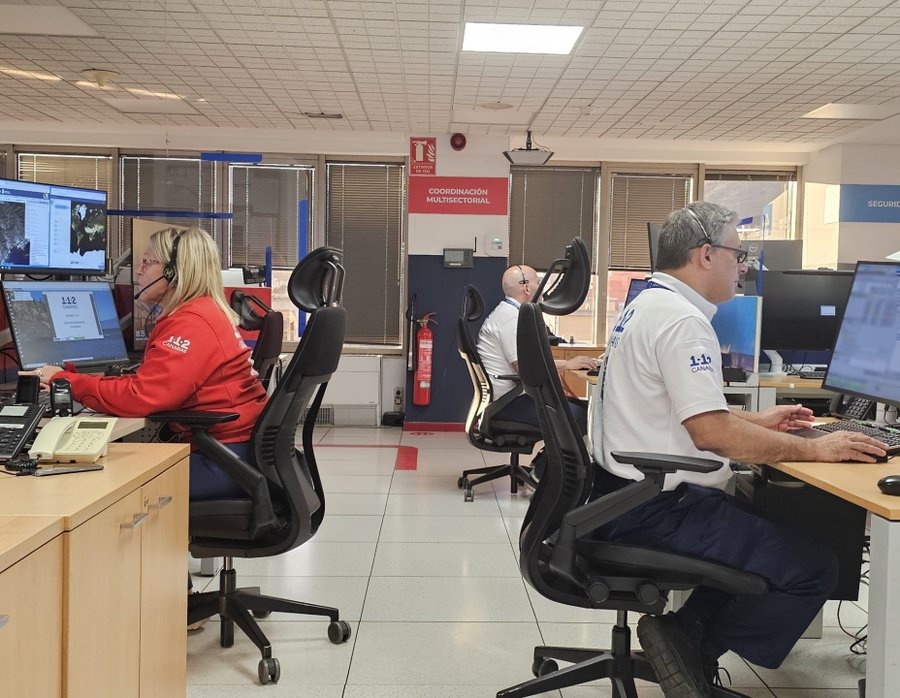 Localizan el cuerpo sin vida de un varón en el muelle de Juan Grande. Imagen de recurso sala operativa del 1-1-2 Canarias
